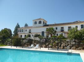 Cortijo Puerto el Peral，位于Almogía的酒店