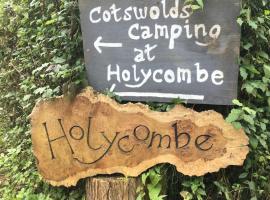 Cotswolds Camping at Holycombe，位于斯托尔河畔希普斯顿的带停车场的酒店