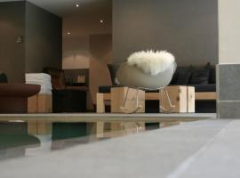 MONTAFONLodge，位于加舒恩的酒店