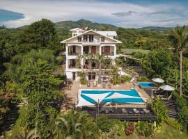 Hotel Boutique Villa Toscana，位于阿特纳斯的酒店