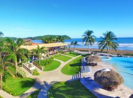维瑙海滩度假酒店，位于普拉纳维瑙Isla la Cañas附近的酒店