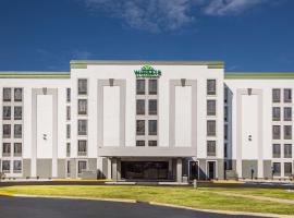 Wingate by Wyndham Louisville Airport Expo Center，位于路易斯威尔路易斯维尔巨型洞穴附近的酒店