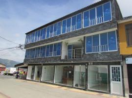 HOTEL SARA SOFIA，位于Marquetalia的酒店
