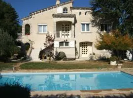 Domaine de Lazuel à 2,5km du centre ville