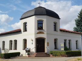 Ferienwohnung "Burgblick"，位于Heldrungen的酒店