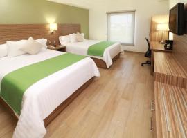 蒙特雷山谷瑞尔温德姆花园酒店，位于蒙特雷的酒店