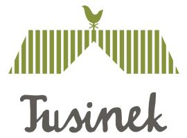 Zajazd Tusinek Grzegorz Winiarek，位于Rozogi的酒店