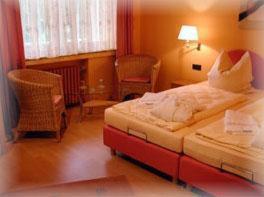 Hotel Niedersachsen，位于巴里安罗德的酒店