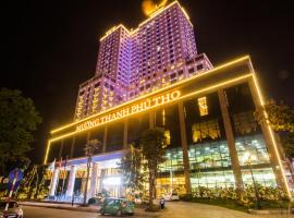 福寿芒人坦豪华酒店，位于Việt Trì的酒店