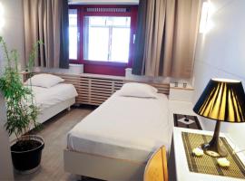 Totalenergies Frit Autentic Habay-la-Neuve，位于Habay-la-Neuve的酒店