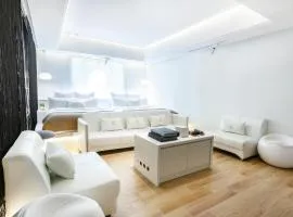 潮旅馆 (Chao Motel)