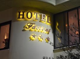 法西奥尼酒店，位于波梅齐亚的酒店