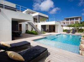 Villa Sol Paraiso，位于简蒂埃尔的海滩短租房