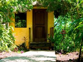 Amber Sunset Jungle Resort，位于Unitedville的酒店