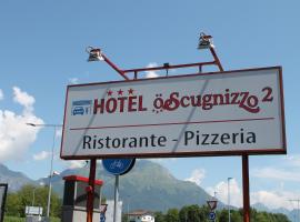 Hotel O'Scugnizzo 2，位于贝卢诺的酒店