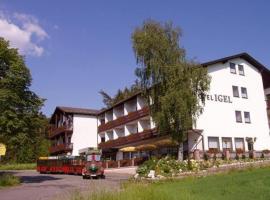 伊格尔酒店，位于Püchersreuth的酒店