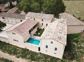 Chartreuse de Mougeres - Caux Pézenas，位于Caux的酒店