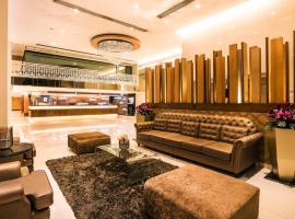 Grand Lord Boutique Hotel -Srinakarin，位于曼那的酒店
