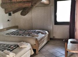 albergo panoramico，位于Lenna的酒店