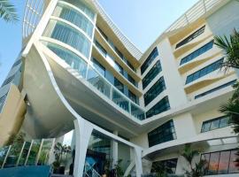 The Xtreme Suites，位于曼谷的酒店