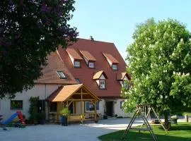 Bio-Ferienhof Scheckenbauer