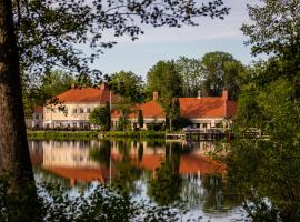 Åsby Hotell，位于哈尔斯塔哈马的酒店