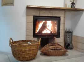 Dom Mazury Harsz，位于Harsz的酒店