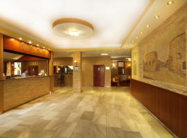 Hotel Strážnice，位于斯特拉日尼采的酒店