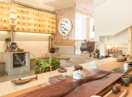 桂林船舍茶椐象山公园店，位于桂林的酒店