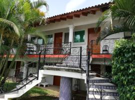 Hotel Posada Mexicana，位于特拉亚卡潘的酒店
