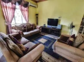 Homestay Jasmin Indah, Senawang (free wifi)