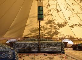 Podere di Maggio - Glamping tent 2，位于圣菲奥拉的豪华帐篷