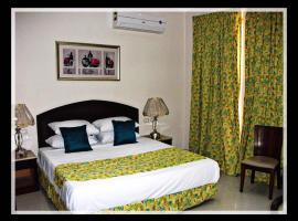 Golf City Compound in Al Obour，位于Madīnat al Huckstep的酒店