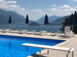 Le Terrazze Vista Lago piscina tennis parking Wi-Fi，位于梅纳焦的酒店