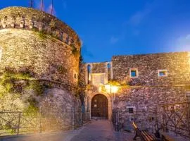 Pizzo Beach Club by Maralp