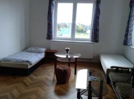 Apartmán Ella - Tábor -CZ - U stadionu míru 1735，位于塔博尔的酒店