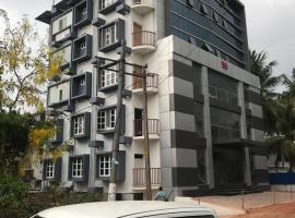 MK TOWER，位于Kīluparamba的酒店