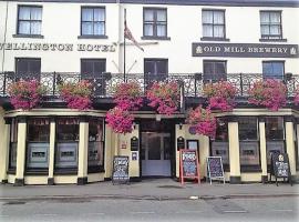 The Wellington Hotel，位于豪顿的酒店