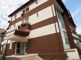 PENSIUNEA BURIDAVA，位于拉姆尼库沃尔恰的酒店