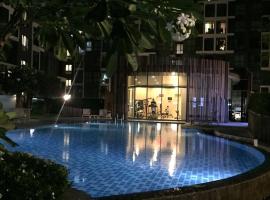 nest condo，位于Ban Bang Toei (1)的公寓