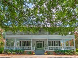 Liberty Hall Bed and Breakfast，位于Pendleton的酒店