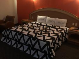 Hotel Puerta del Sol，位于托卢卡的酒店