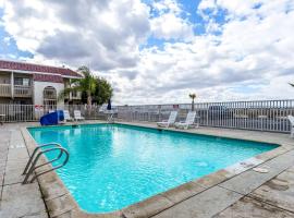 Studio 6-Buttonwillow, CA，位于巴顿威洛的酒店