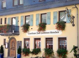 Gasthaus zum Goldenen Hirschen，位于Martinstein的酒店