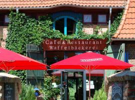 BIO-Hotel Gutshof Insel Usedom，位于梅伦新的酒店