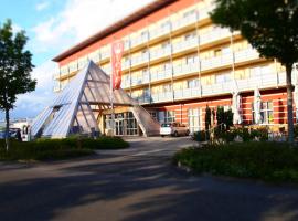 Goldene Traube，位于巴特温茨海姆的酒店