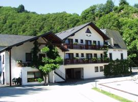 Moselhotel Waldeck，位于布尔根的酒店