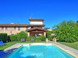 Casale Tiziano by PosarelliVillas，位于Citerna的酒店