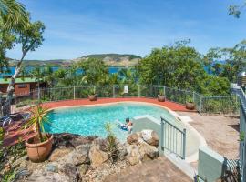 Heliconia Grove - 1 bedroom - on Hamilton Island by HIHA，位于汉密尔顿岛的酒店