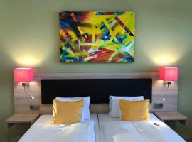 Hotel „Zur Linde“，位于Ehingen的酒店